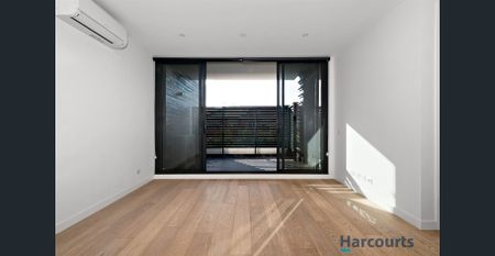 When Location is Key! - Photo 5