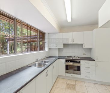 2/113 Ben Boyd Road, Neutral Bay NSW 2089 - Townhouse For Rent | Do... - Photo 2