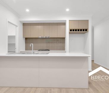 Modern and Spacious Family Home. - Photo 6