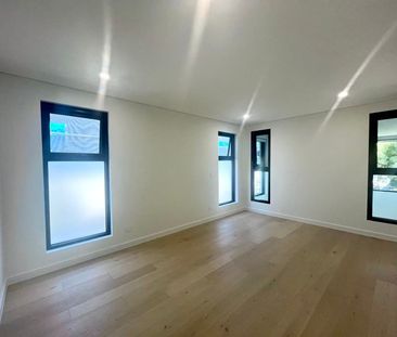 Brand NEW| Bright| Impeccable | Designer Duplex Offers Great Comfor... - Photo 1