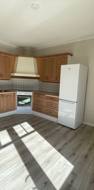 Karlagatan 4 - Foto 1