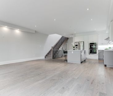 For Lease - 35A Marquette Avenue, Toronto, Ontario - Photo 1