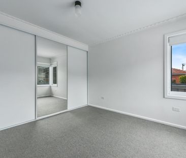 Modern Comfort Meets Convenience - Photo 1