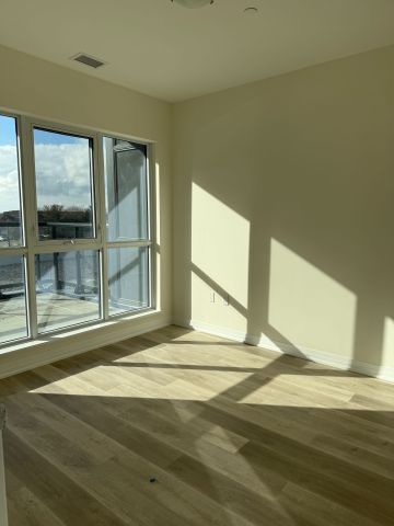 For Lease - 15 Watergarden Drive Unit# 217, Mississauga, Ontario - Photo 3