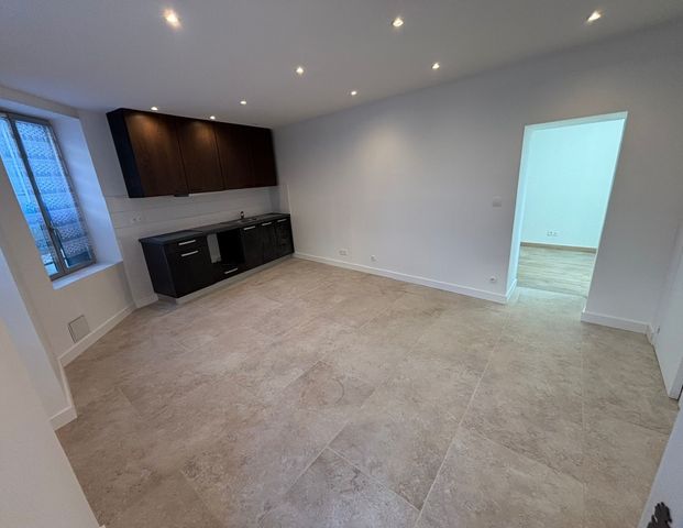 À louer – Appartement T2 de 35,67 m² – Centre-ville de Crécy-la-Chapelle - Photo 1