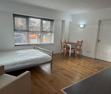 1 bedroom house to rent - Photo 2