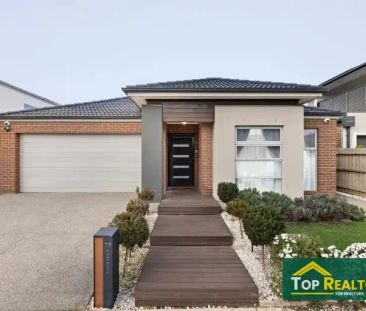 “🏡 Stylish Family Home in Prime Tarneit Location! 📍 77 Homebush Dri... - Photo 5