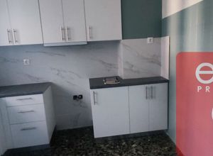 Διαμέρισμα για ενοικίαση - Πειραϊκή - Χατζηκυριάκειο - Photo 2