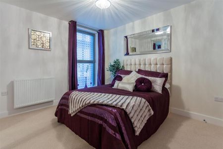2 bedroom flat to rent - Photo 3
