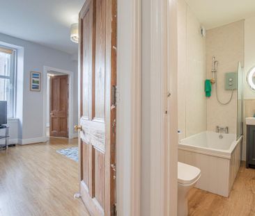 2 bedroom apartment to rent - Photo 2