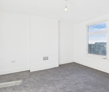 Flat 3 366 Ormskirk Road, Wigan, WN5 9DD - Photo 5