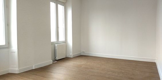 Location Appartement 2 pièces 43m² - Photo 3