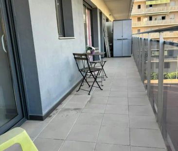 L'Hospitalet De Llobregat - Photo 4