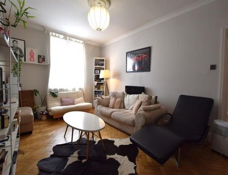 3 Bedroom Apartment To Let - Photo 3