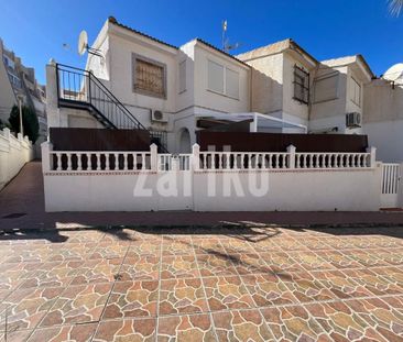 Townhouse / Bungalow - Photo 5