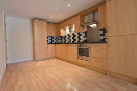 2 bedroom apartment to rent - Photo 5