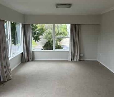 Freestanding 3-bedroom Home - Photo 1