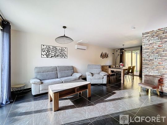 Location Maison 4 pièces 77m² - Photo 1