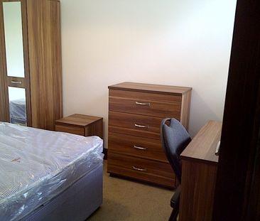 273 Dawlish Road - Photo 6