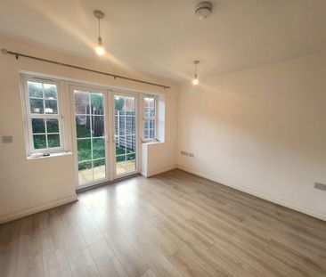 Hanbury Mews, Stourbridge, DY8 1FE - Photo 1