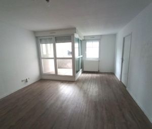 Location Appartement à ECHIROLLES - Photo 5