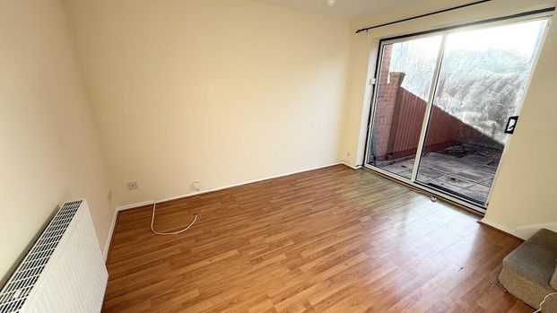 1 bedroom semi-detached house to rent - Photo 1