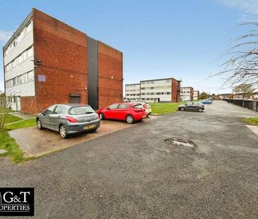 Greenlawns, St. Marks Road, Tipton, DY4 - Photo 6