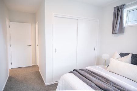 4/4 Glidepath Road Hobsonville - Photo 2