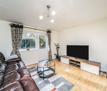 2 bedroom property to rent - Photo 2