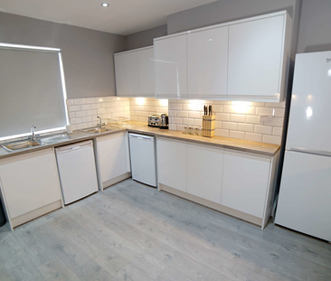 1 bedroom in a house share to rent - Photo 5