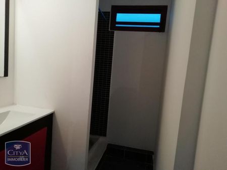 Location Appartement 1 pièce 27m² LE TAMPON 97430 - Photo 2