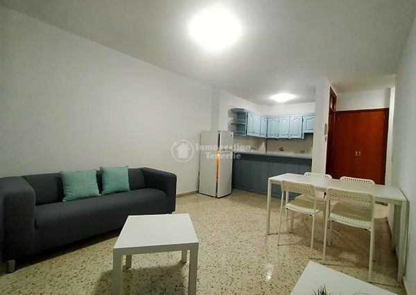 Se alquila en Los Cristianos apartamento de 1 dormitorio
