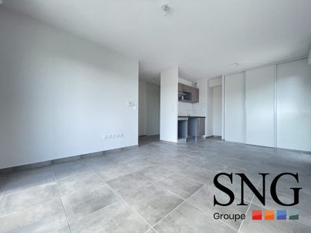 T3 AVEC BALCON ET UN PARKING COUVERT - Photo 5