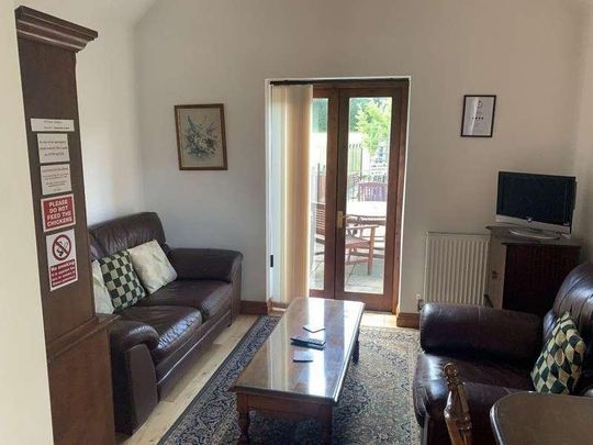 Saxlingham Thorpe, NR15 - Photo 1