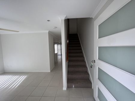 Townhouse in the heart of Maroochydore - Photo 4