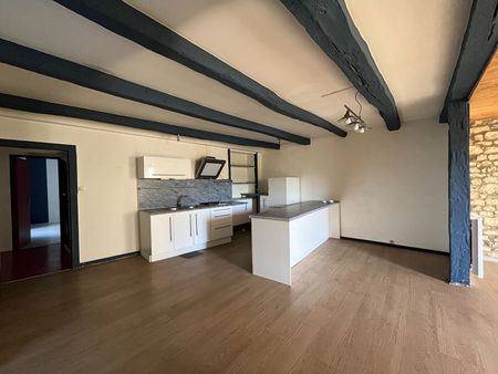 Location Maison 4 pièces 135m² - Photo 3