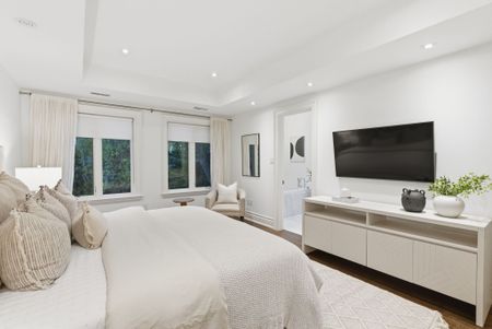 For Lease - 80 Macpherson Avenue, Toronto, Ontario - Photo 4