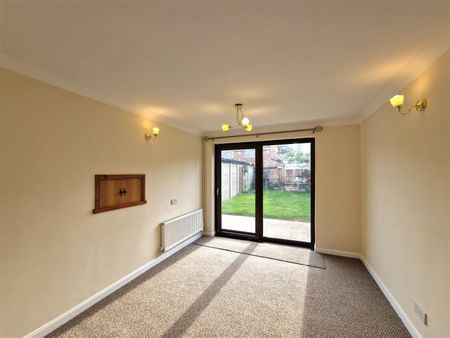 Badminton Road, LE4, Leicester - Photo 2