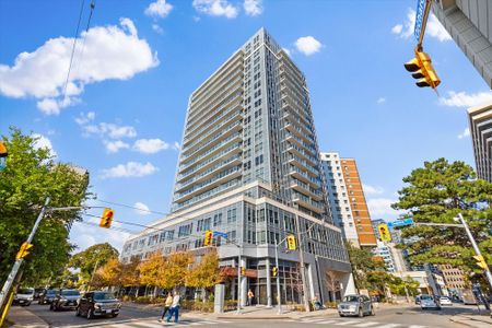 Toronto Furnished Townhouse for Rent - Stunning 2 Bedroom, 3 Bath with City Views and Multi-Level Design - Photo 5