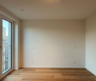 Appartement te huur in Brussel voor € 1.150 met 1 slaapkamer - Photo 2