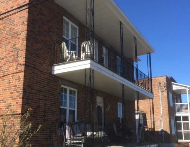 À louer / Appartement - Photo 1