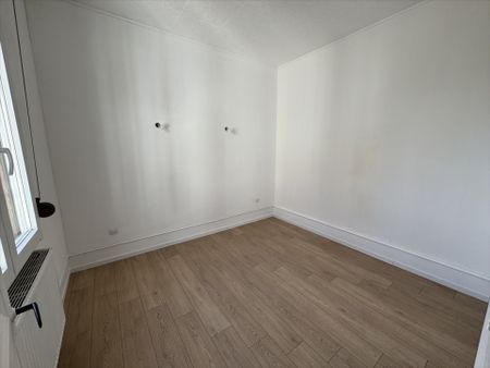 Location Appartement 3 pièces 83m² - Photo 3