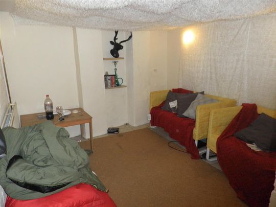 Sydney Row, Bristol - Photo 1