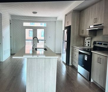 For Lease - 1400 Ripplewood Avenue, Oakville, Ontario - Photo 6