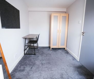 Harefield Road, - Photo 4