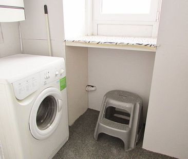 To Let 1 Bed Flat - Photo 5