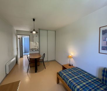 STUDIO MEUBLE EN PARFAIT ÉTAT IDÉALEMENT SITUÉ GIERES CAMPUS - Photo 3