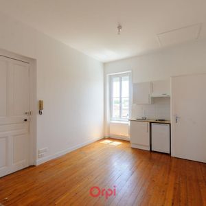 Location Appartement 2 pièces 35m² LA ROCHELLE 17000 - Photo 2