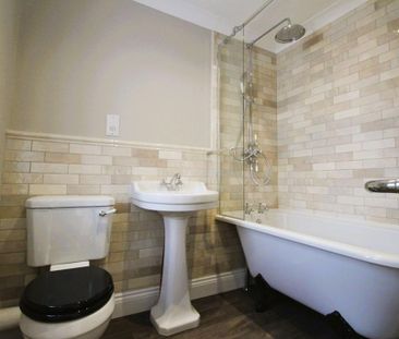 2 bedroom terraced house to rent - Photo 6