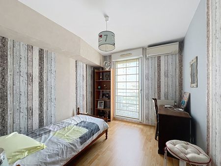 Apartment - Photo 5